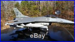1/18 BBI ELITE Force F-16 USAF Wolf Pack Squadron Scale 1/18