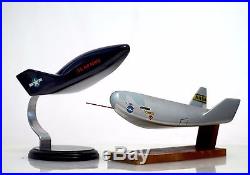 60s Very RARE SV-5 (X-23) MARTIN jet DESK MODEL USAF ROCKET NASA Excellent PIECE