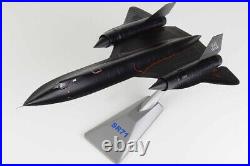 A00088F Air Force 1 SR-71A Blackbird 1/72 Model #61-7960 USAF 9th SRW