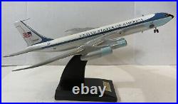 AIR FORCE ONE THE KENNEDY PLANE SAM 26000 Boeing 707-320B by Danbury Mint