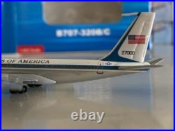 Aeroclassics USAF United States Air Force Boeing 707-300 1400 72-7000 AC18201B