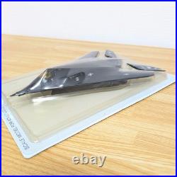 Air Combat Collection No. 5 United States Air Force F-117 Nighthawk #7ba102