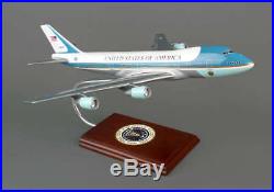 Air Force One VC-25 Boeing 747-200 Desk Display Model 1/144 Aircraft ES Airplane