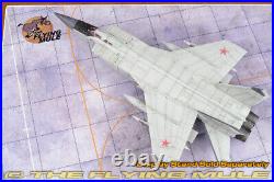 Calibre Wings 172 MiG-31DZ Foxhound-B Russian Air Force Blue 09
