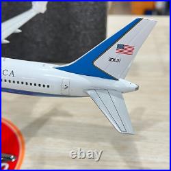 Gemini 1/200 United States Air Force Boeing VC-32A Diecast model G2AFO164