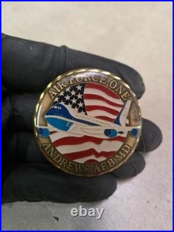 Genuine Vintage AIR FORCE ONE AF-1 Andrews AFB, Maryland CHALLENGE COIN