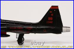 Hobby Master 172 T-38A Talon USAF 1st RS, 9th RW #65-10342 Hobby Master 172 T-38A Talon USAF 1st RS, 9th RW #65-10342
