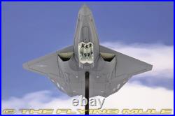 Hobby Master 172 YF-23 Black Widow II USAF PAV-1 / Gray Ghost