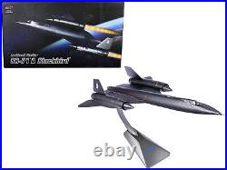 Lockheed Martin SR-71A Blackbird Aircraft #17974 United States Air Force 1/72 Di