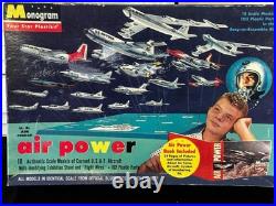 Monogram 1959 Original US Air Force Air Power 18 Plane Models Complete PA56 398