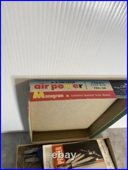 Monogram 1959 Original US Air Force Air Power 18 Plane Models Complete PA56 398