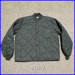 NWOT! Mens Large Vintage US Air Force Liner Flyers CWU-9/P Jacket Green Quilted
