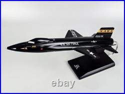 North American X-15 X15 NASA USAF test research aircraft airplane model 1/32