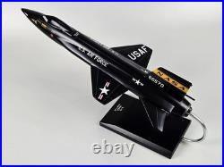 North American X-15 X15 NASA USAF test research aircraft airplane model 1/32
