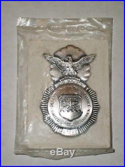 Obsolete United States Air Force 1-5/8 x 2-9/16 Police Badge NOS