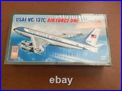 Rare Air Force One model. USAF VC-137C (PRE-747). Aviation Heritage Collection