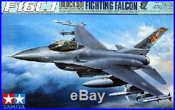 Tamiya 60315 1/32 Model Kit USAF Lockheed Martin F-16CJ Block 50 Fighting Falcon