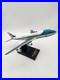 Toys_Models_Corp_United_States_Air_Force_One_Boeing_747_VC_25A_Model_1_200_01_vwgl