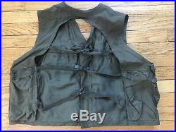 Two Variations Of Ww II Air Forces, Us Army Type C-1 Emergency Sustenance Vest