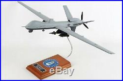 USAF General Atomics MQ-9 Reaper Desk Display Drone UAV Model 1/32 ES Aircraft