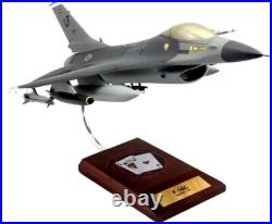 USAF General Dymanics F-16C Falcon 21st FS Desk Display 1/32 Model SC Airplane