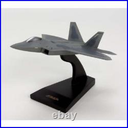 USAF Lockheed Boeing F-22 Raptor Langley AFB Desk Display Model 1/72 SC Airplane