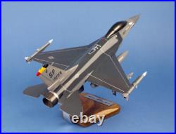 USAF Lockheed Martin F-16C Fighting Falcon 52 TFW Desk Model 1/35 PS Airplane