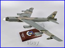 USAF SIOP Boeing B-52 Stratofortress 2nd AF 57146 Desk Model 1/100 SC Airplane