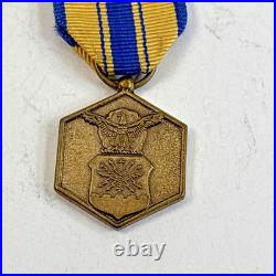 USAF United States Air Force Commendation Mini Medal Ribbon Award 127D22