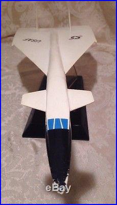 Usaf Xb-70 Valkyrie Jet North American Aviation Desk Top Display Model