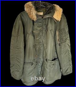 US Air Force Military N-3B Arctic Extreme Cold Weather Parka Jacket / Sz Medium