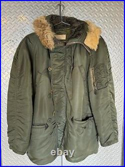 US Air Force Military N-3B Arctic Extreme Cold Weather Parka Jacket / Sz Medium