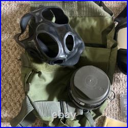 U. S AIR FORCE Military Full Face GAS MASK New, still in bag