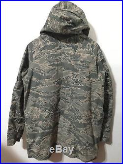 Us Air Force All Purpose Environmental Digital Camo Gore Tex Parka Jacket Sz M R