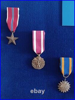 VTG U. S Air Force Lot Of Colonel Medals And Batches USAF In Europe 1979-1983