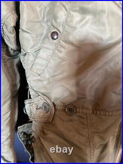 Vintage USAF Air Force Men's Captain Flying Coverall CWU-1/P C-25788 Medium Reg Vintage USAF Air Force Men's Captain Flying Coverall CWU-1/P C-25788 Medium Reg