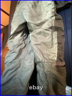 Vintage USAF Air Force Men's Captain Flying Coverall CWU-1/P C-25788 Medium Reg Vintage USAF Air Force Men's Captain Flying Coverall CWU-1/P C-25788 Medium Reg
