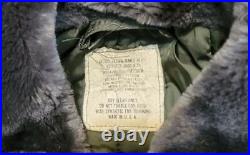 Vintage US Air Force N-2B Flying Man's Heavy Jacket Attached Fur Lined Hood Coat
