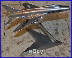 Vintage US Air Force USAF F-100 Super Sabre Metal Desktop Airplane