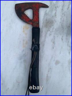 Vintage WW2 USAF Crash Survival Escape Axe / Hatchet + Case No. 42D8331