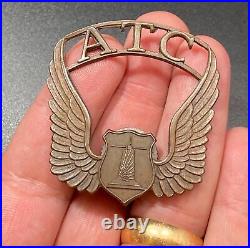 Vintage WW2 US Civilian Air Transport Command Badge Pin Military