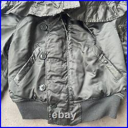 Vtg 70s US Air Force N-2B Flying Jacket Heavy Attached Hood Mens MD Military USA