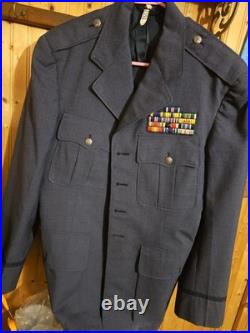Vtg Military Jacket USAF Blue 39L Flag Bars Pockets Buttons WWII EUC 14603