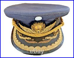 Vtge visor cap of the Argentine Air Force, Commodore social uniform, (NATO O-5) Vtge visor cap of the Argentine Air Force, Commodore social uniform, (NATO O-5)